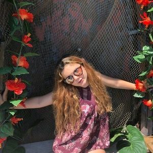 Meet your Posher, Lauriana